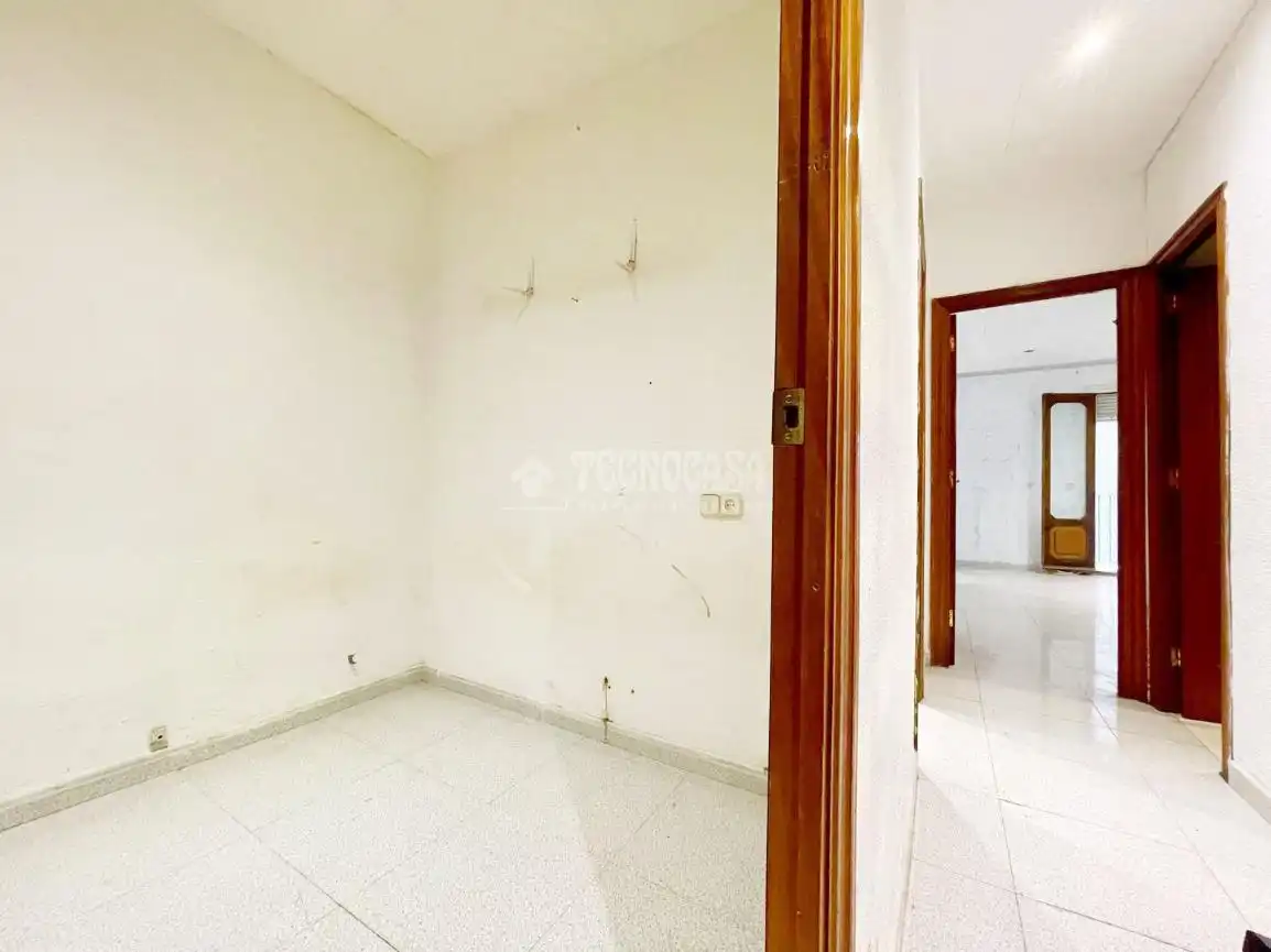 Flat for sale in Barcelona  with Balcony