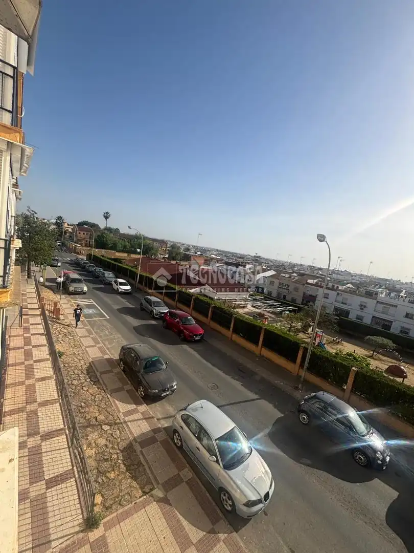 Parkplatz von Wohnung zum Verkauf in Alcalá de Guadaira mit Balkon