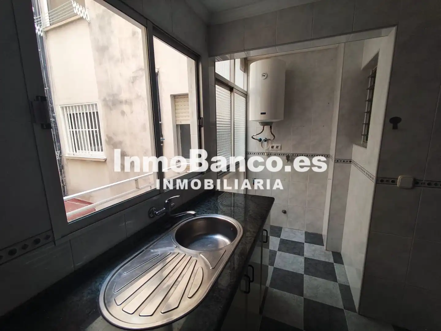 Flat with terrace for sale in Carrer del Poeta Llorente 25, imagen 11