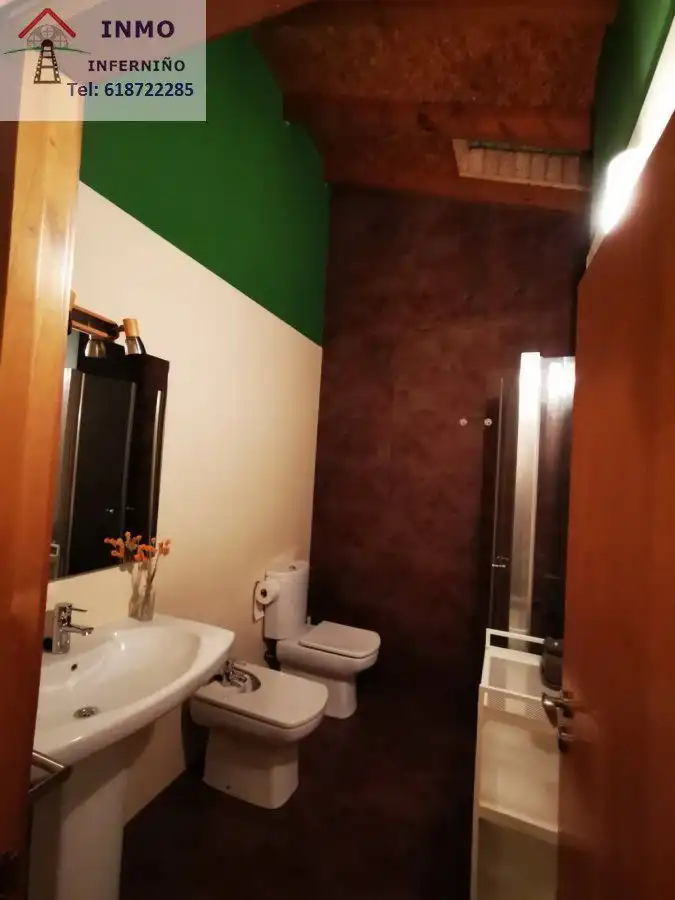 Bany de Apartament de lloguer en Ferrol amb Terrassa