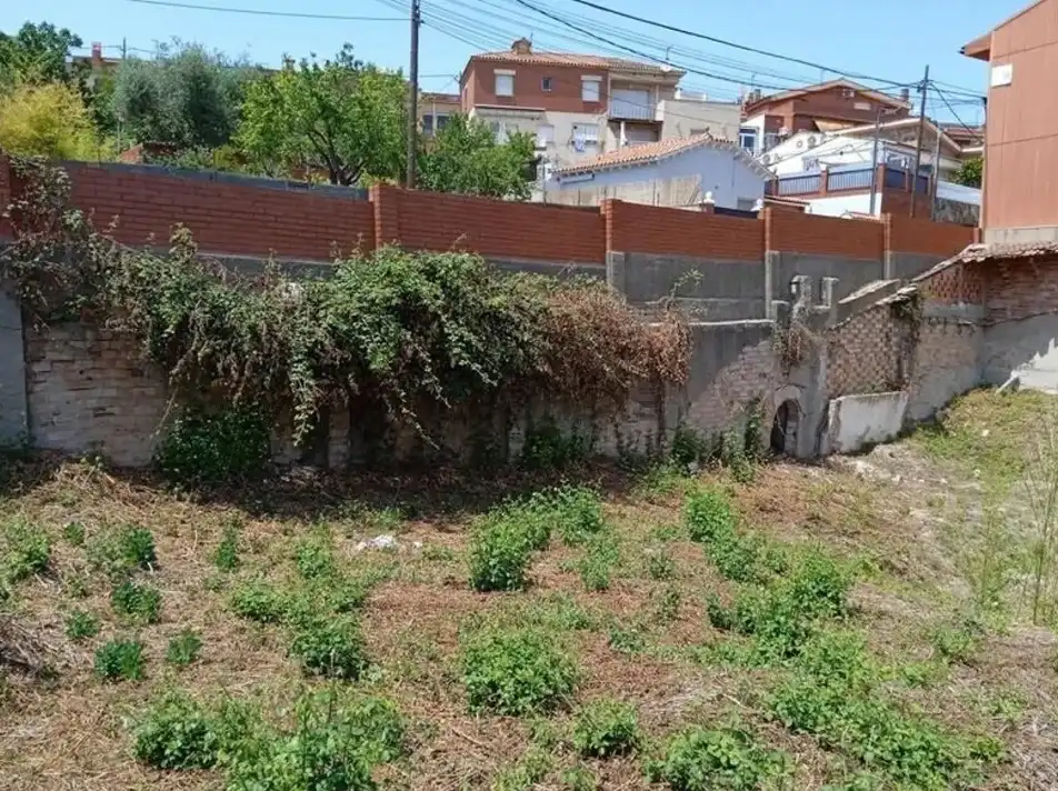 Wohnbaugrundstück zum Verkauf in Carrer de Jaén 15