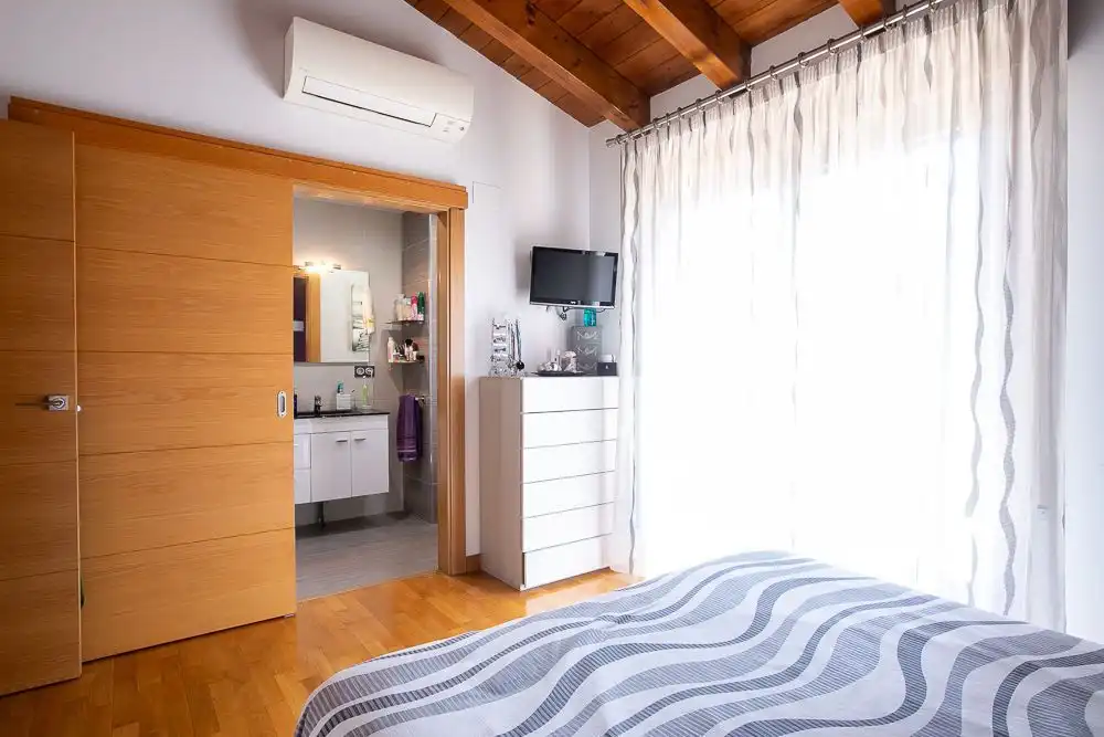 Habitación de Casa adosada en venta en Irurtzun con Aire acondicionado, Calefacción y Trastero