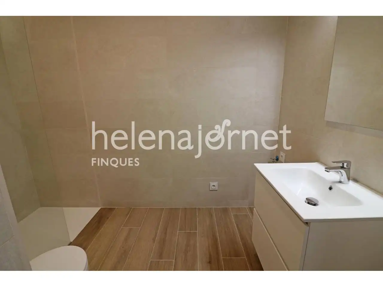 Badezimmer von Wohnung zur Miete in Palamós mit Heizung, Privatgarten und Terrasse