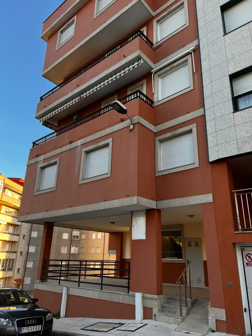 Vista exterior de Apartament en venda en Baiona amb Calefacció, Parquet i Moblat