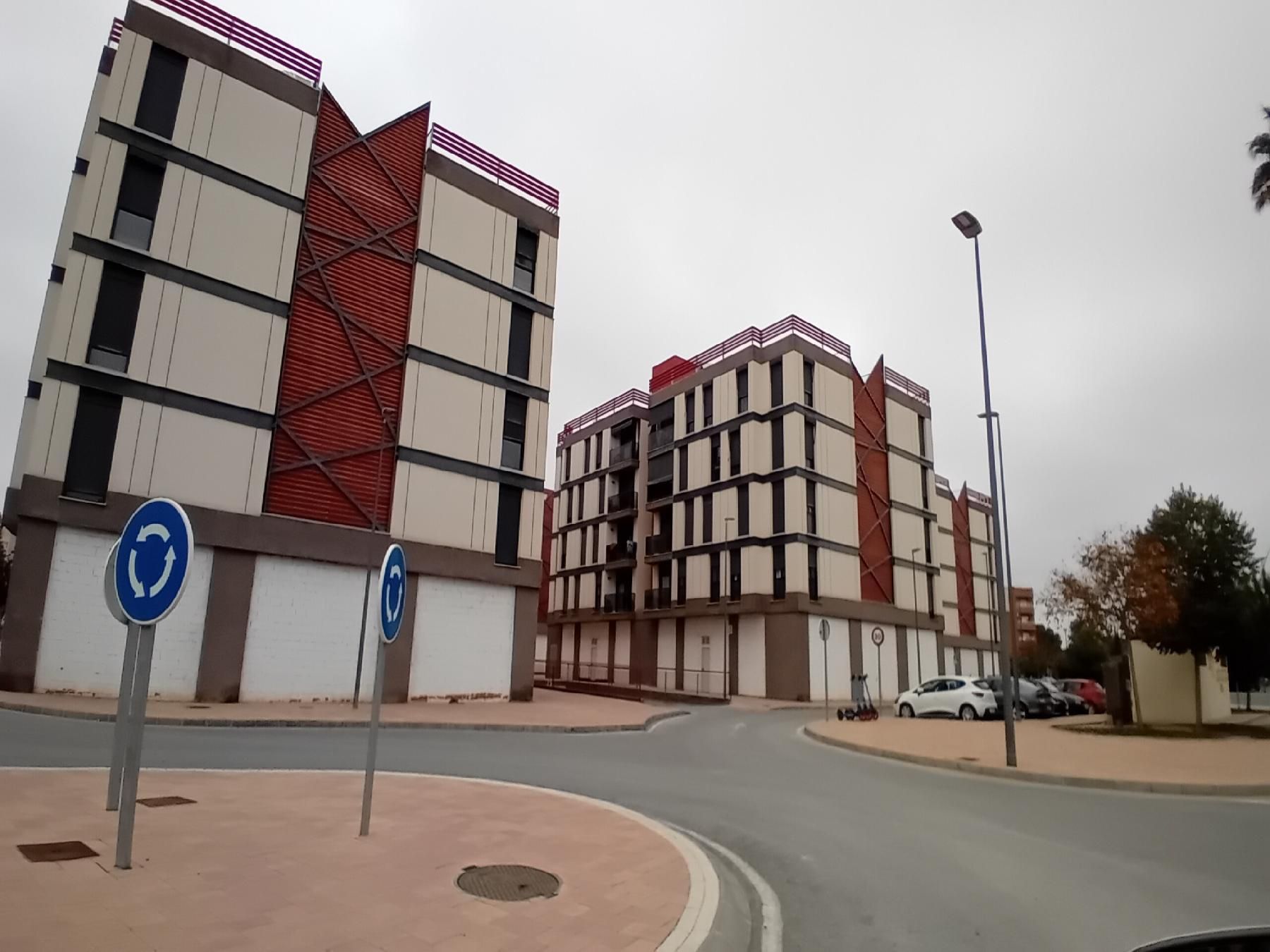 Vista exterior de Local en venda en Lorca