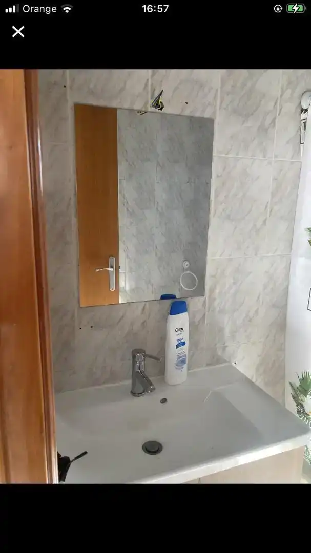 Baño de Casa o chalet para compartir en Sant Esteve Sesrovires con Lavadora, Microondas y Internet
