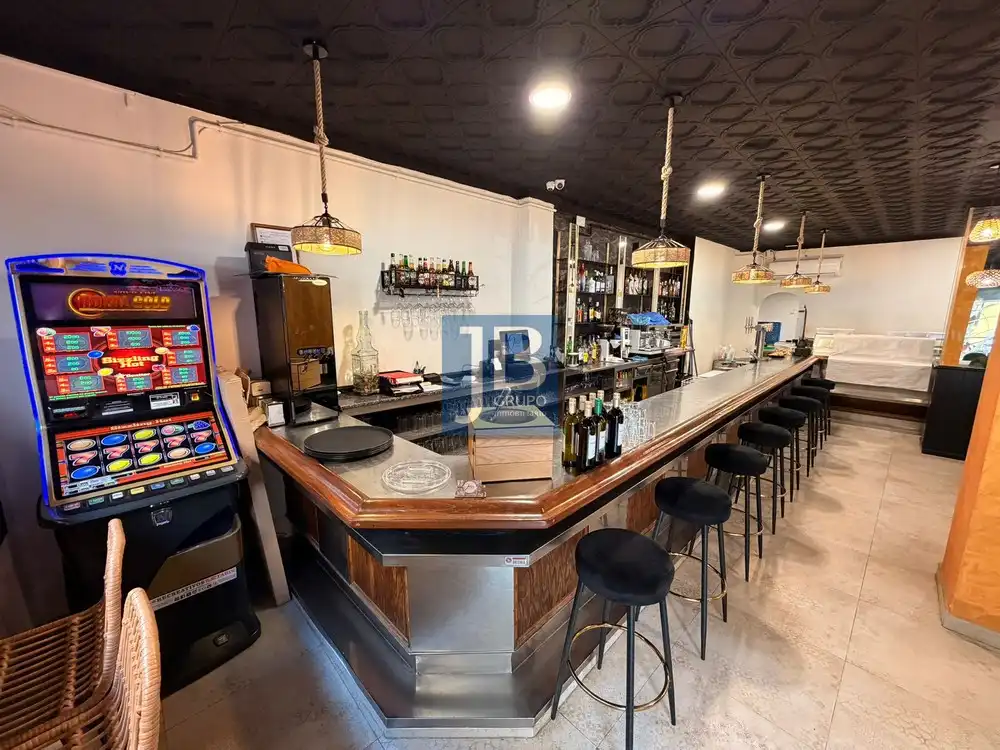 Business premises for transfer in Carrer Pintor Perales, imagen 5