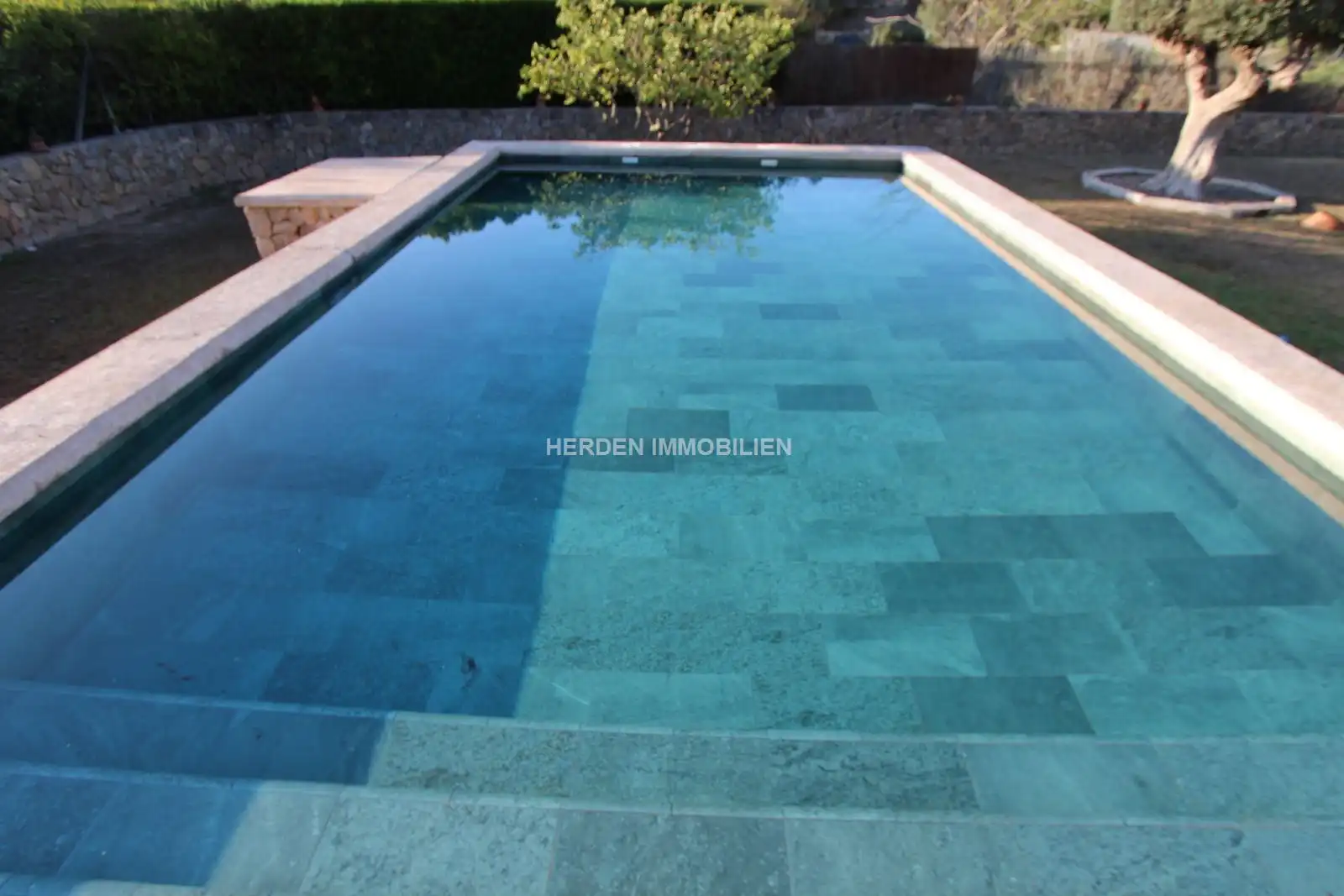 Piscina de Finca rústica en venta en Calvià con Aire acondicionado, Calefacción y Terraza