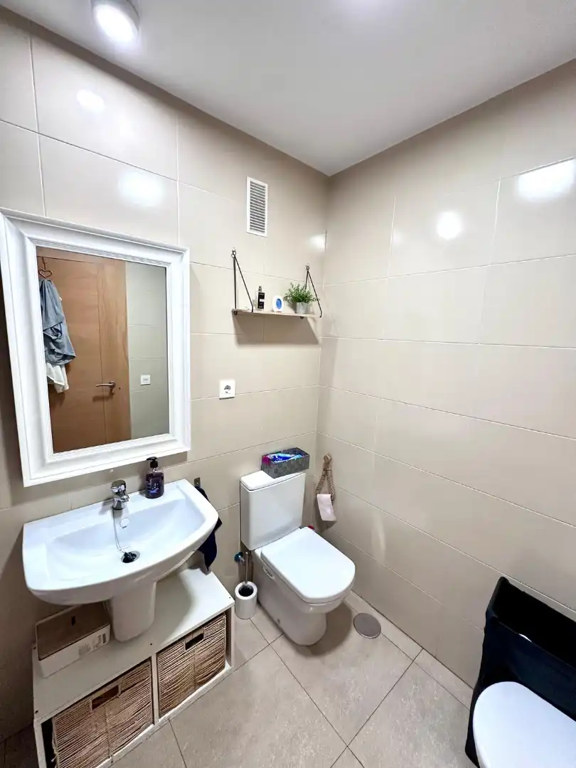 Baño de Piso en venta en Roquetas de Mar con Aire acondicionado, Calefacción y Terraza