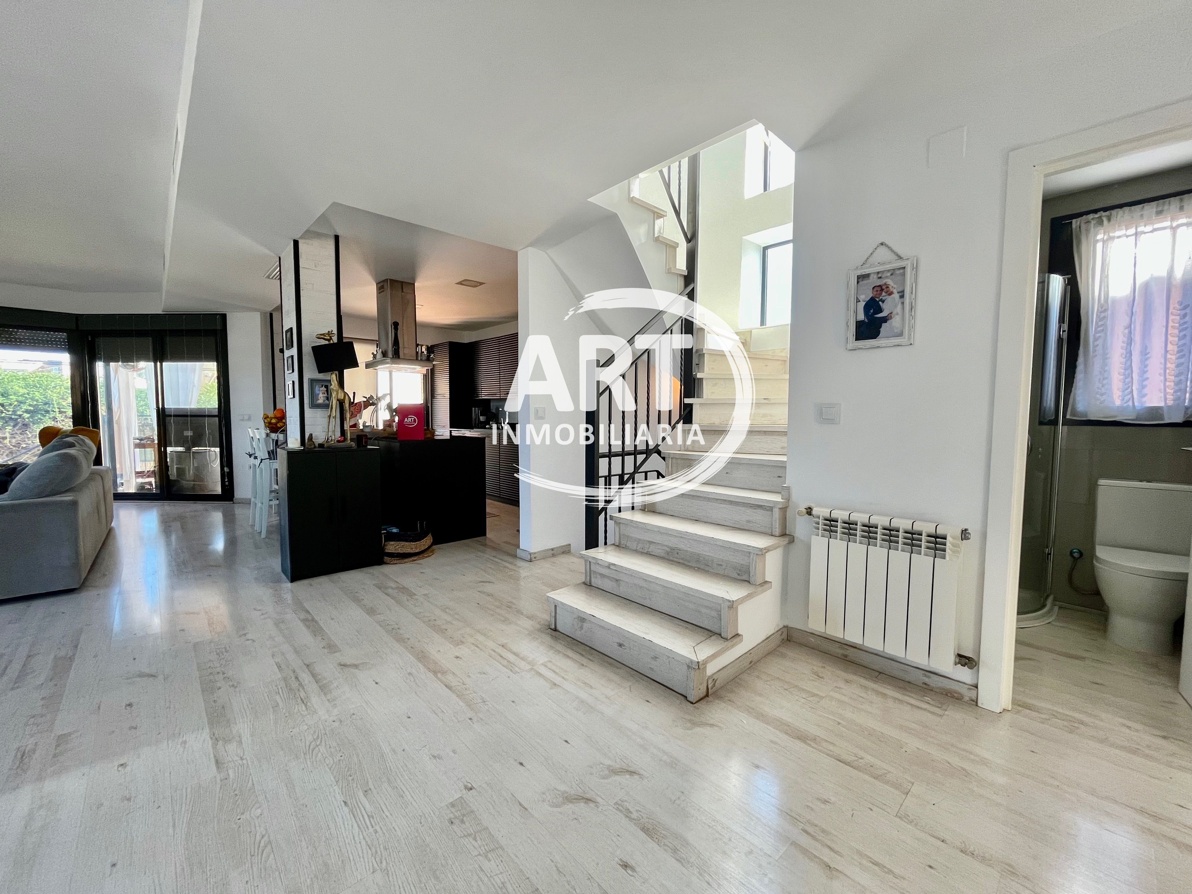 House or chalet for sale in Entrepinos