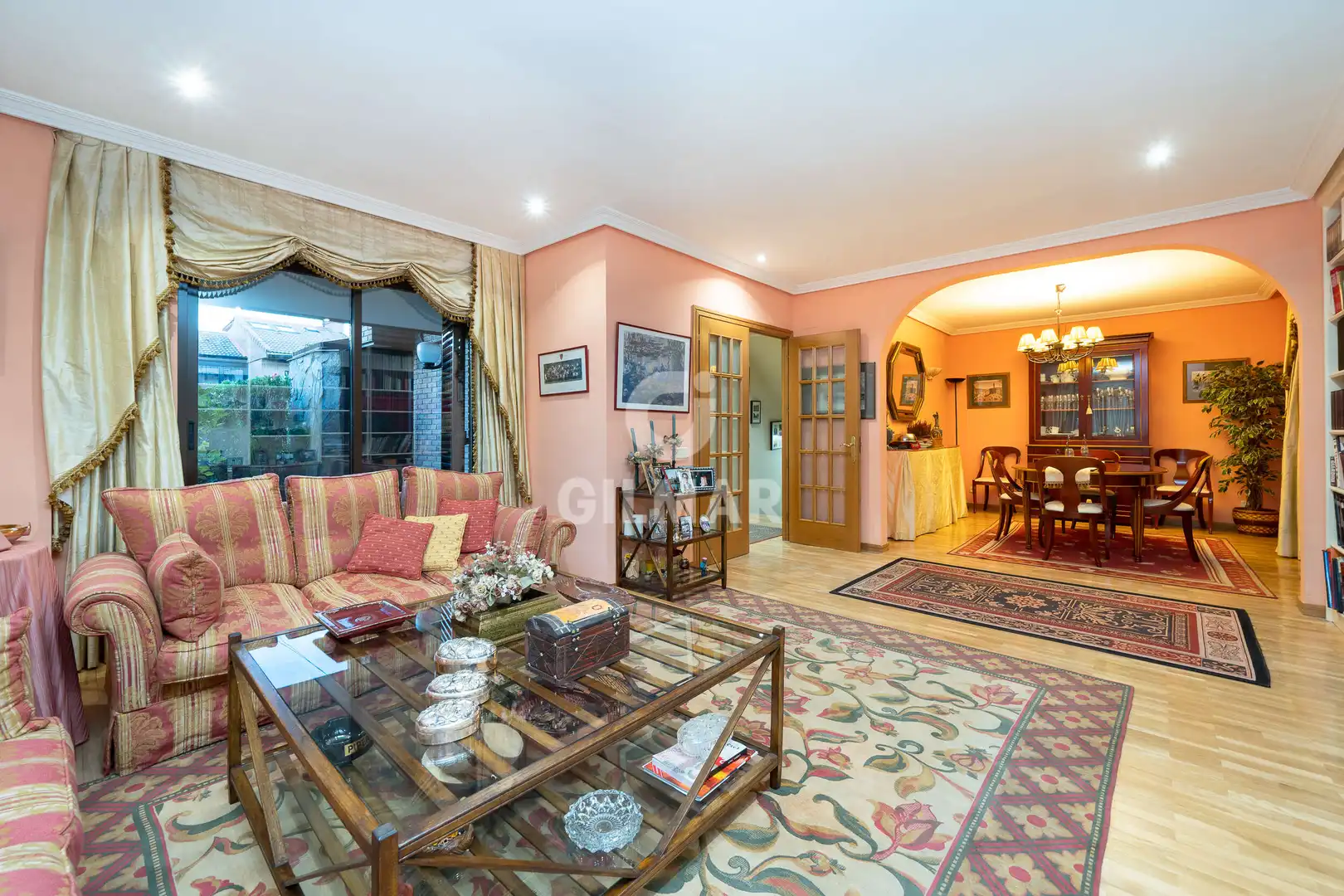 Living room of Detached homes for sale in Madrid  with Heating, Private garden and Swimming Pool