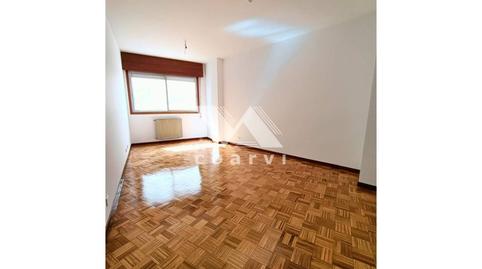 Foto 2 de Pis en venda a Calle Ourense, 4, O Carballiño  , Ourense