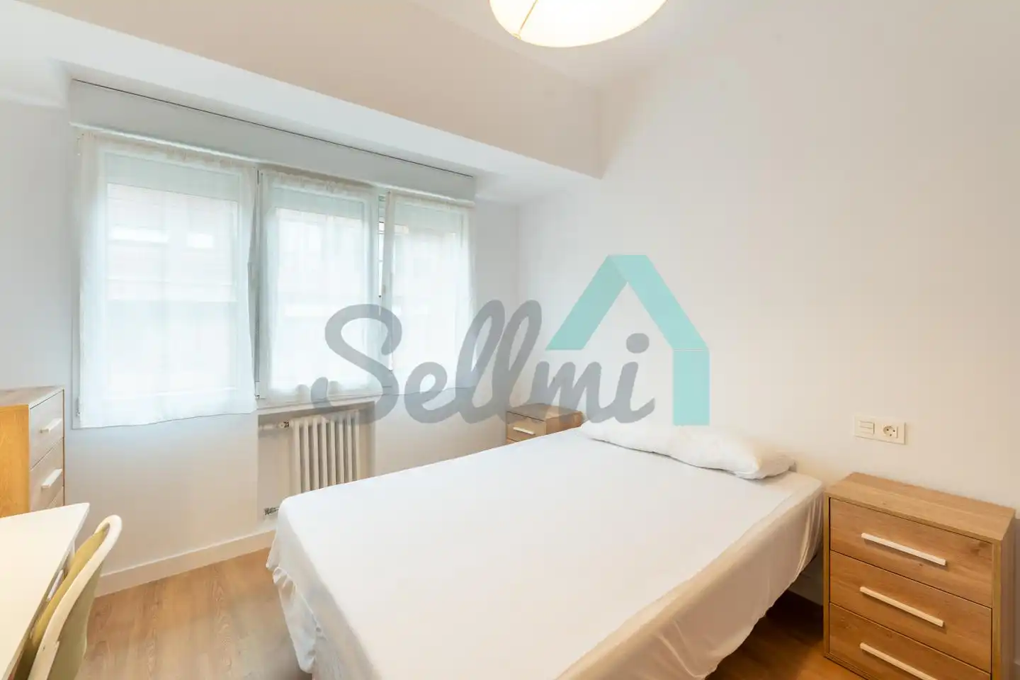 Flat for rent in De Gloria Fuertes, Masip