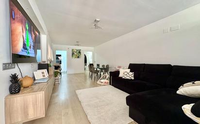 Sala d'estar de Pis en venda en Málaga Capital amb Aire condicionat