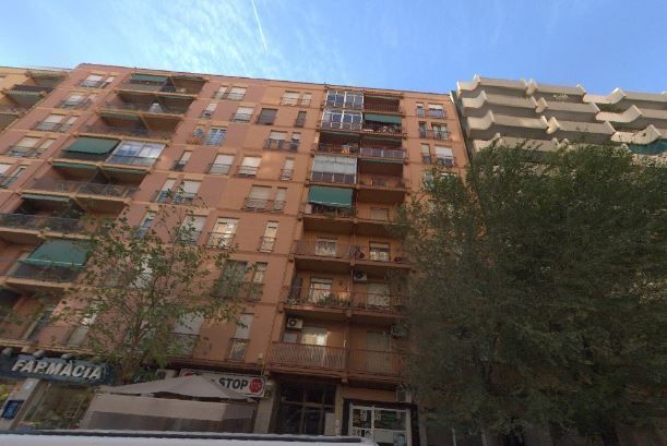 Vista exterior de Pis en venda en Sabadell