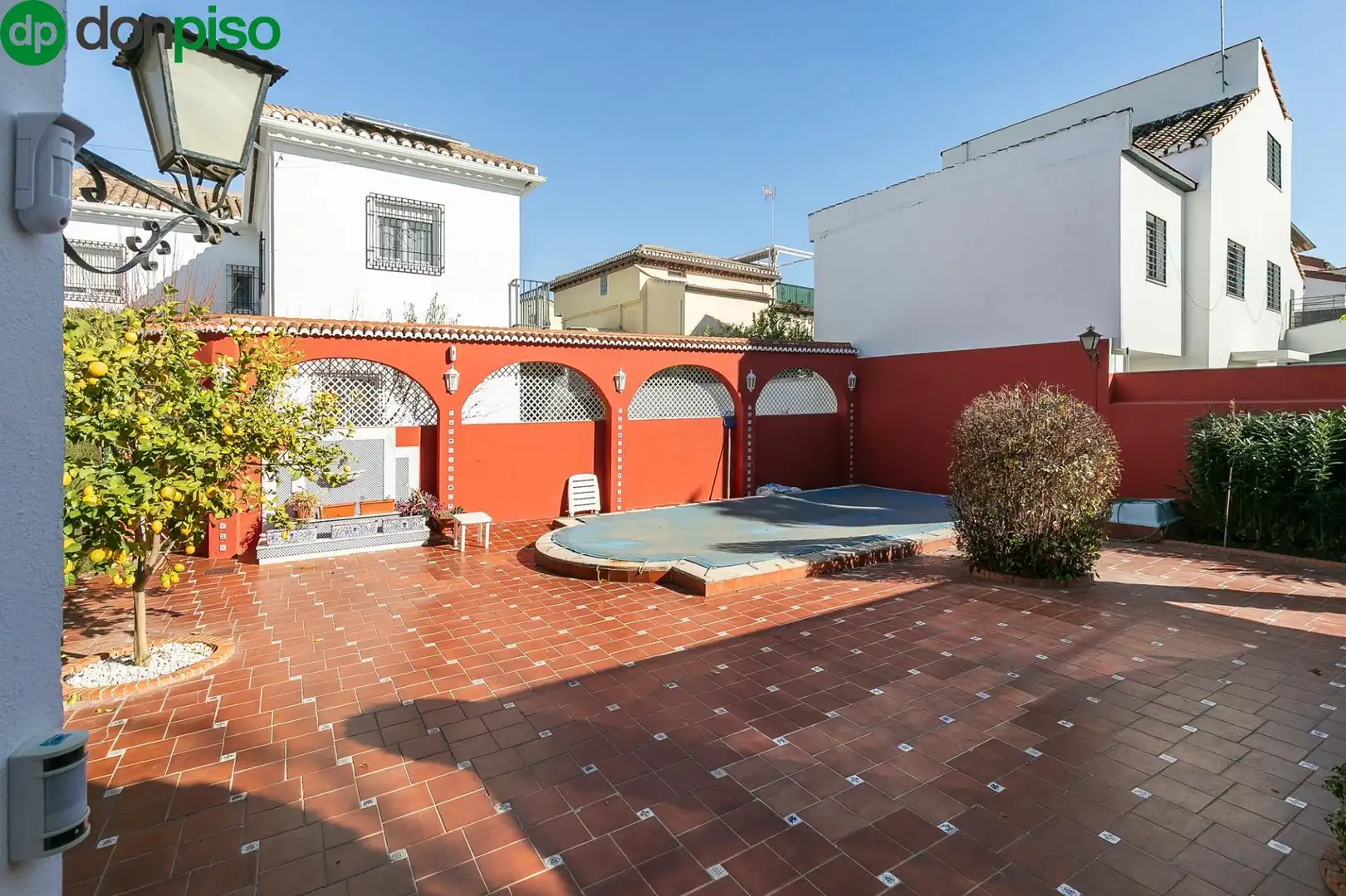 Garden of Houses for sale in Granada