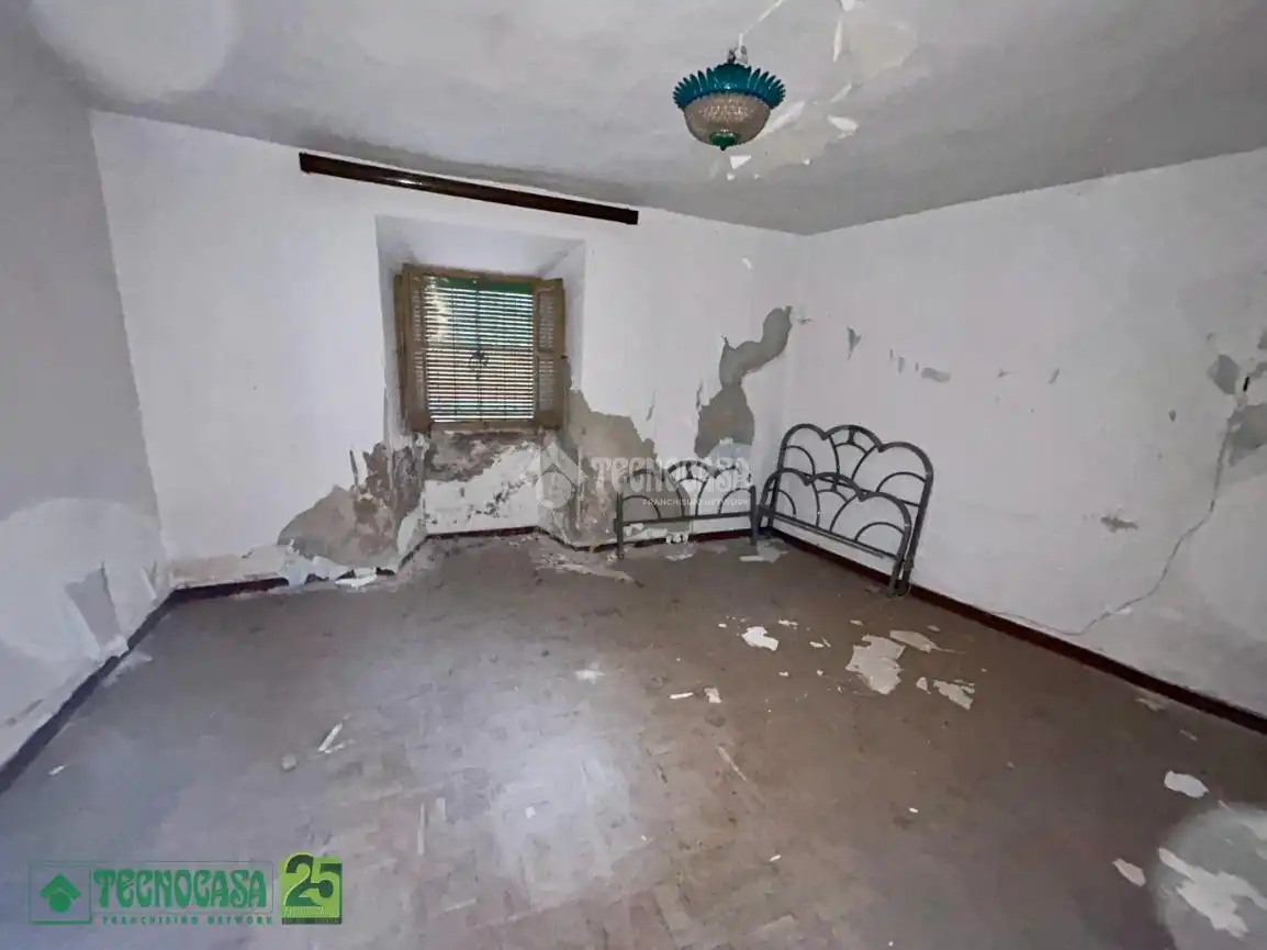 Casa adosada en venta en Dosbarrios
