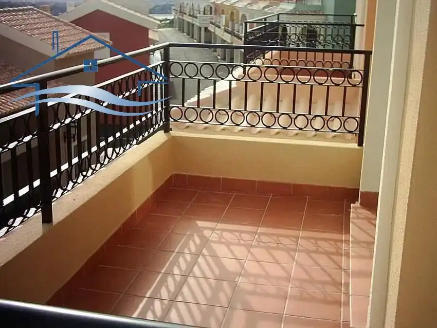 Casa a schiera con terrazza in vendita a Carrer de I'Aigualera, imagen 2