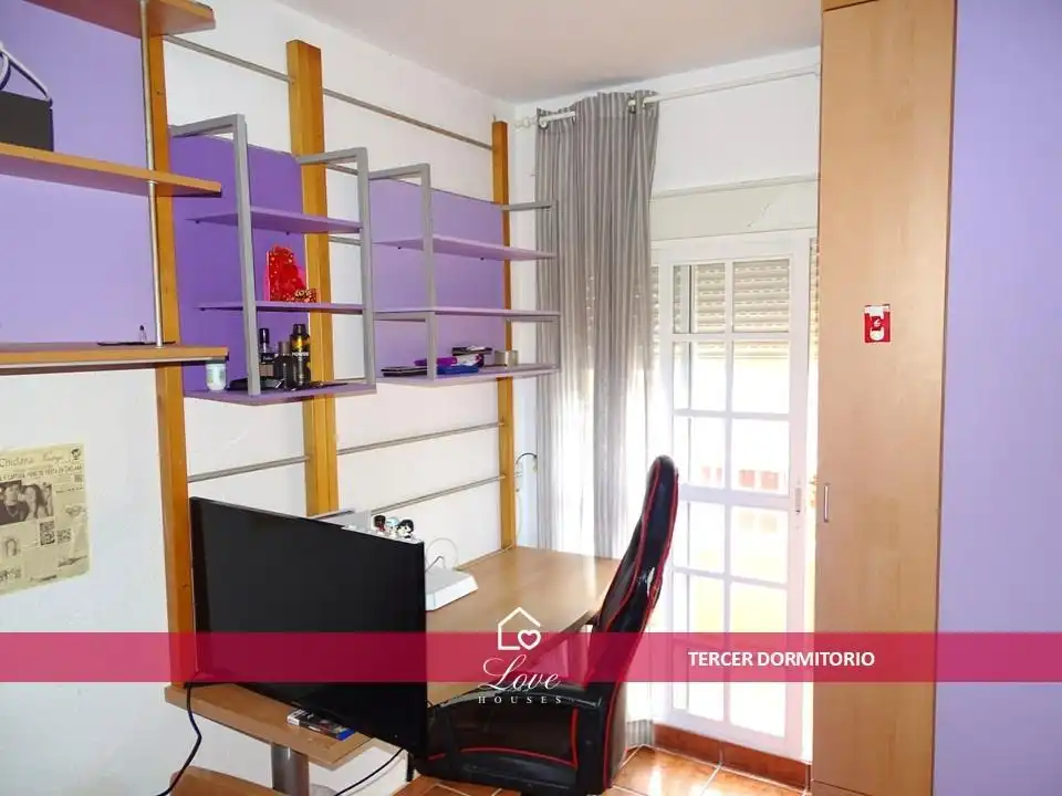 Habitación de Piso en venta en Chiclana de la Frontera con Aire acondicionado y Balcón