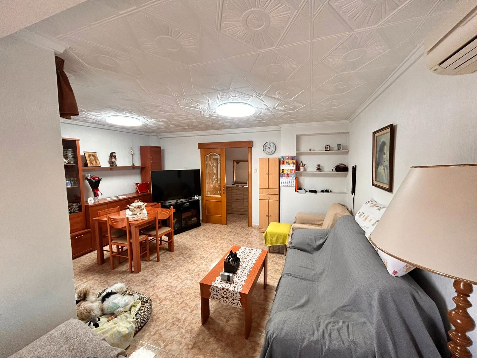 Sala de estar de Piso en venta en Alicante / Alacant con Aire acondicionado, Calefacción y Amueblado
