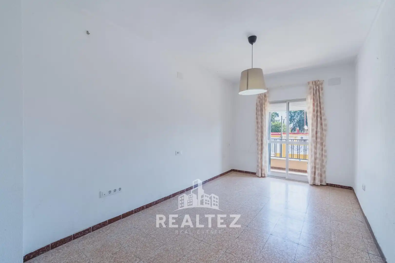 Bedroom of Flat for sale in Jerez de la Frontera  with Terrace, Balcony and Alarm