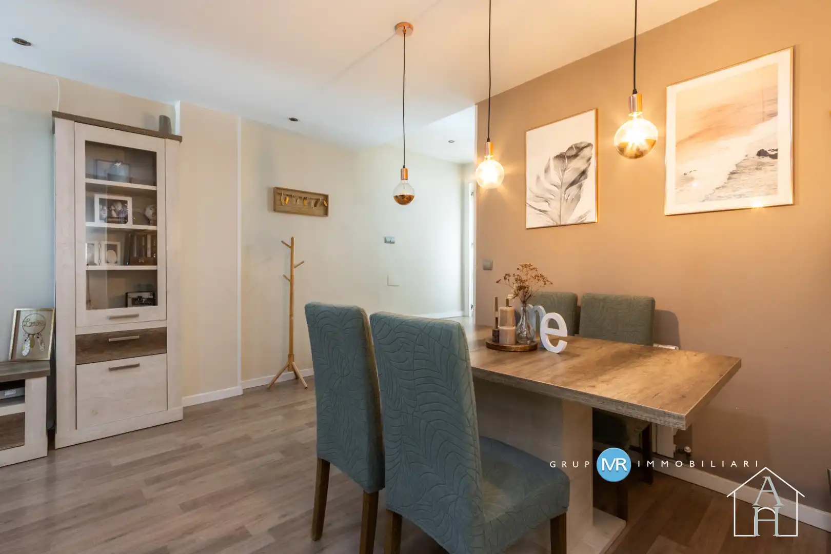 Comedor de Piso en venta en Terrassa con Calefacción, Parquet y Terraza