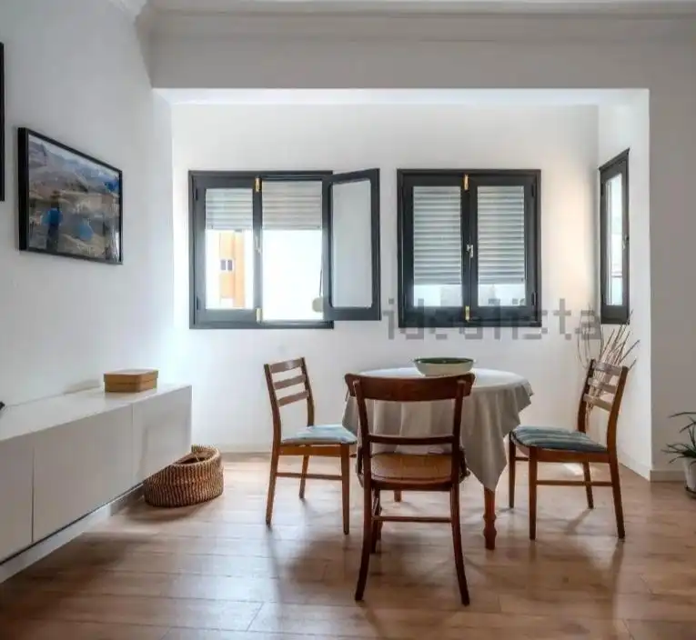 Esszimmer von Wohnung zur Miete in Las Palmas de Gran Canaria mit Parkett und Möbliert