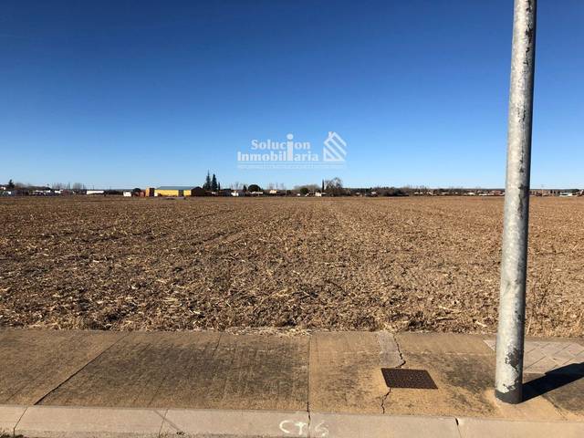 Terreno en Venta en Villamayor