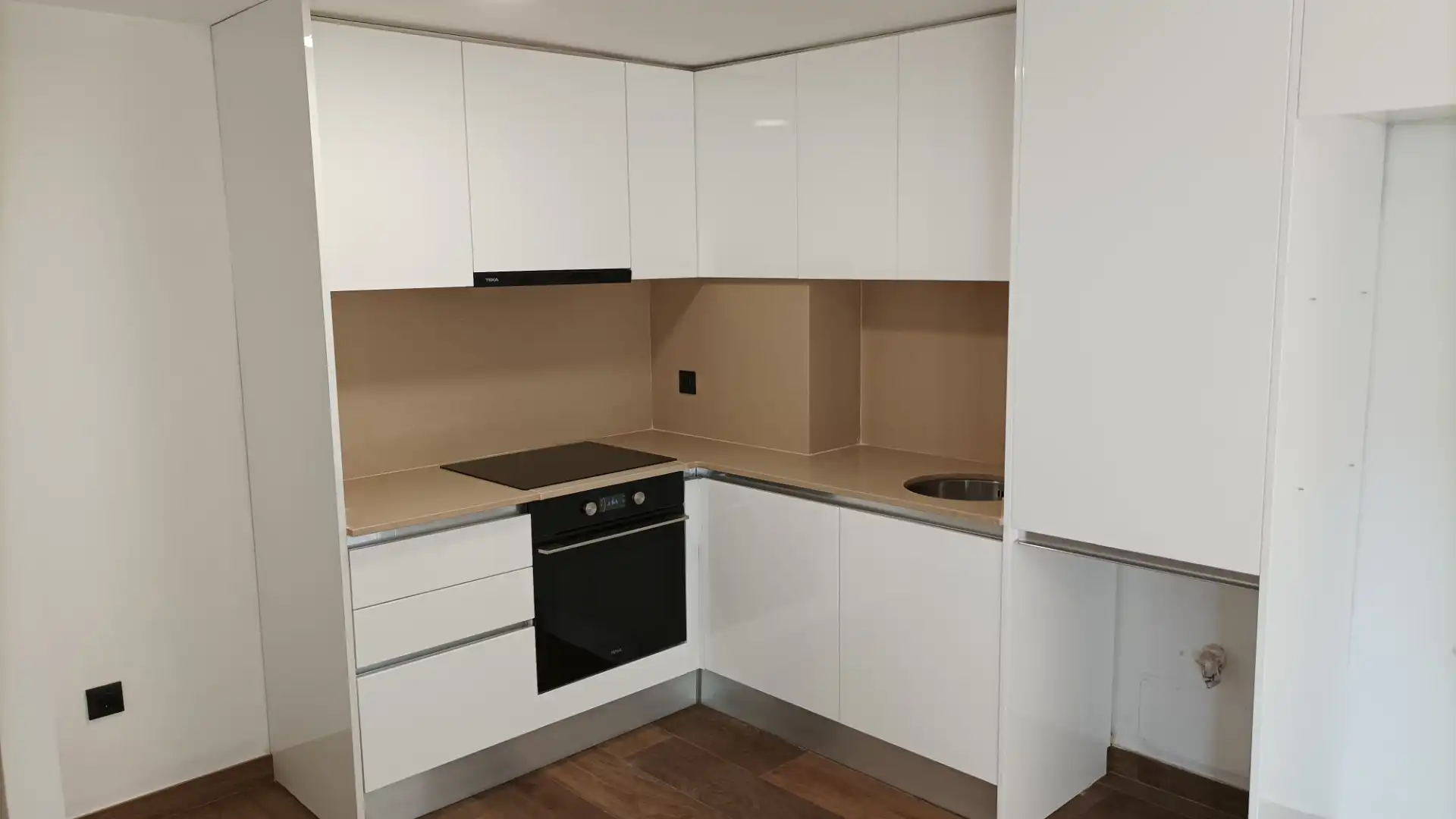 Cocina de Piso en venta en Figueres con Calefacción y Balcón