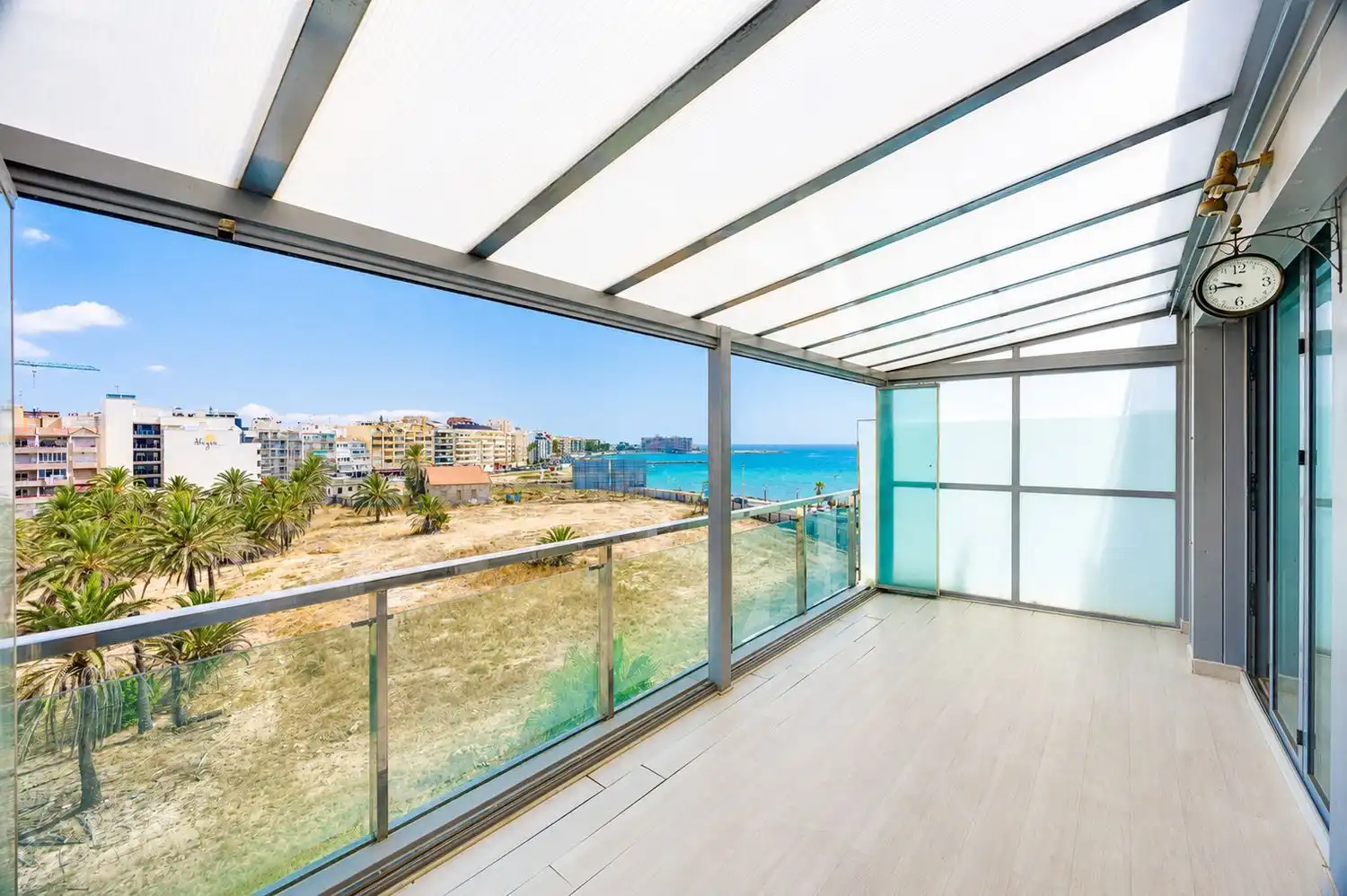 Terraza de Ático en venta en Torrevieja con Aire acondicionado, Terraza y Amueblado