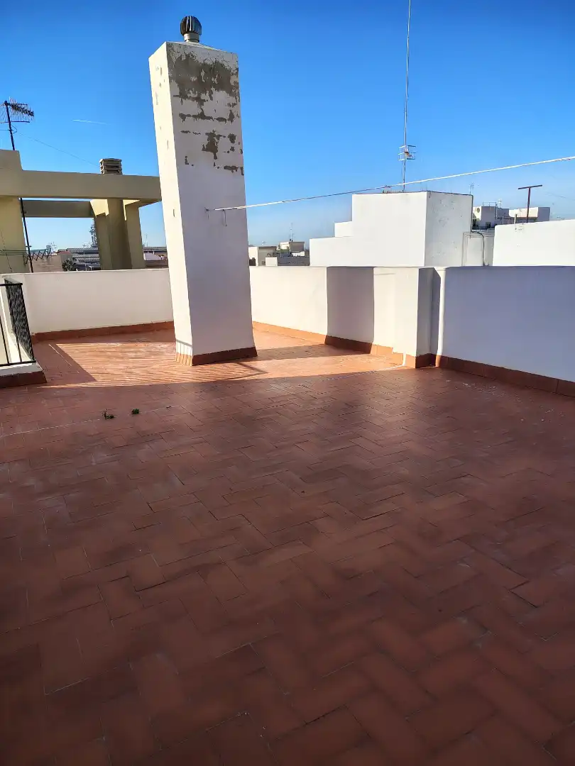 Flat with lift for sale in Carrer Espronceda, imagen 9