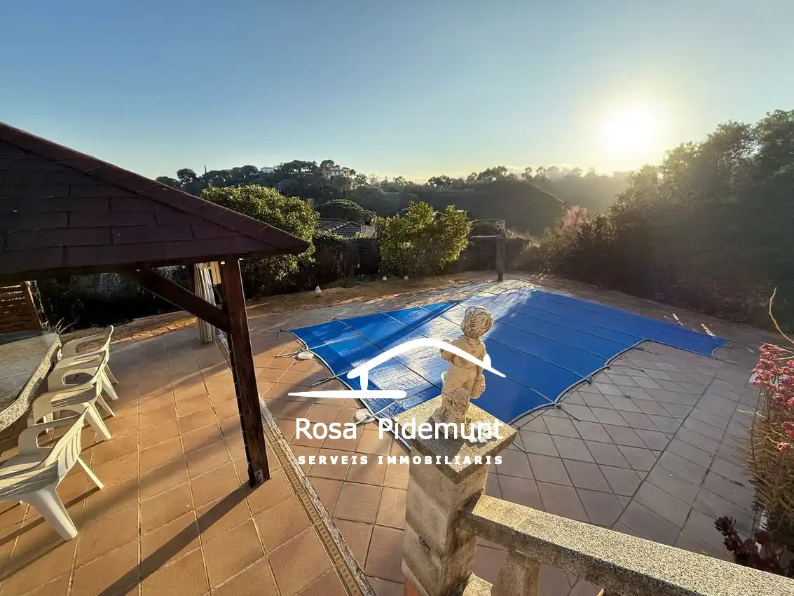 Villa con terrazza in vendita a Lloret Verd - Els Pinars, imagen 2