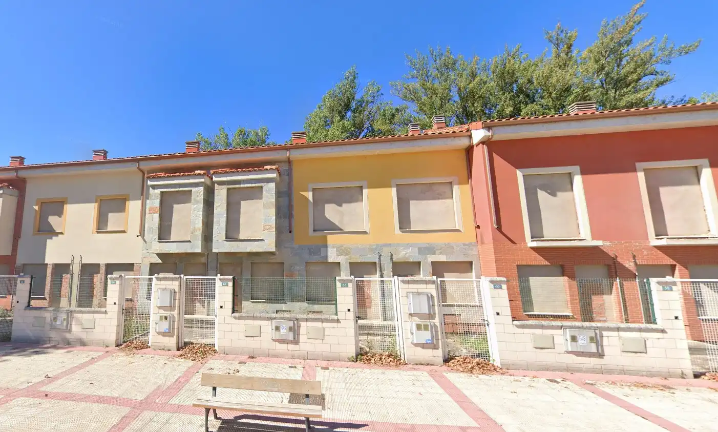 Außenansicht von Residential zum Verkauf in Briviesca