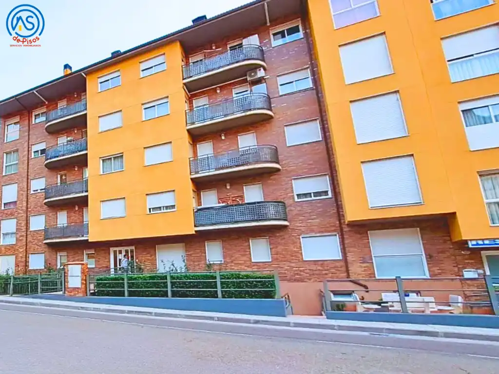 Vista exterior de Dúplex en venda en Calatayud amb Aire condicionat, Calefacció i Parquet