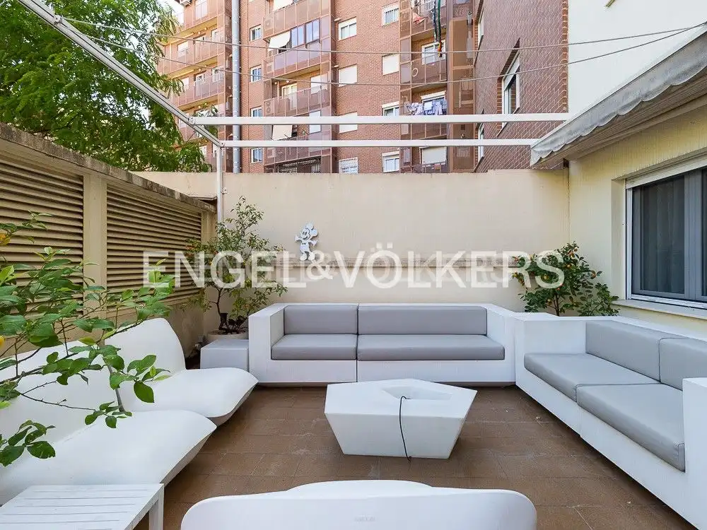 Terrassa de Pis de lloguer en Valencia amb Aire condicionat, Calefacció i Parquet
