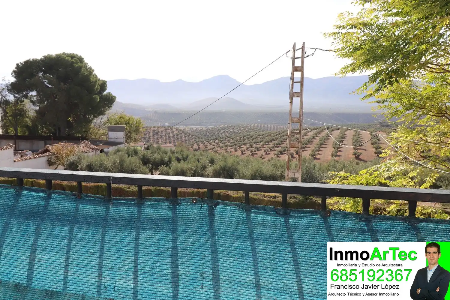 Jardí de Finca rústica en venda en Iznalloz amb Jardí privat, Terrassa i Piscina