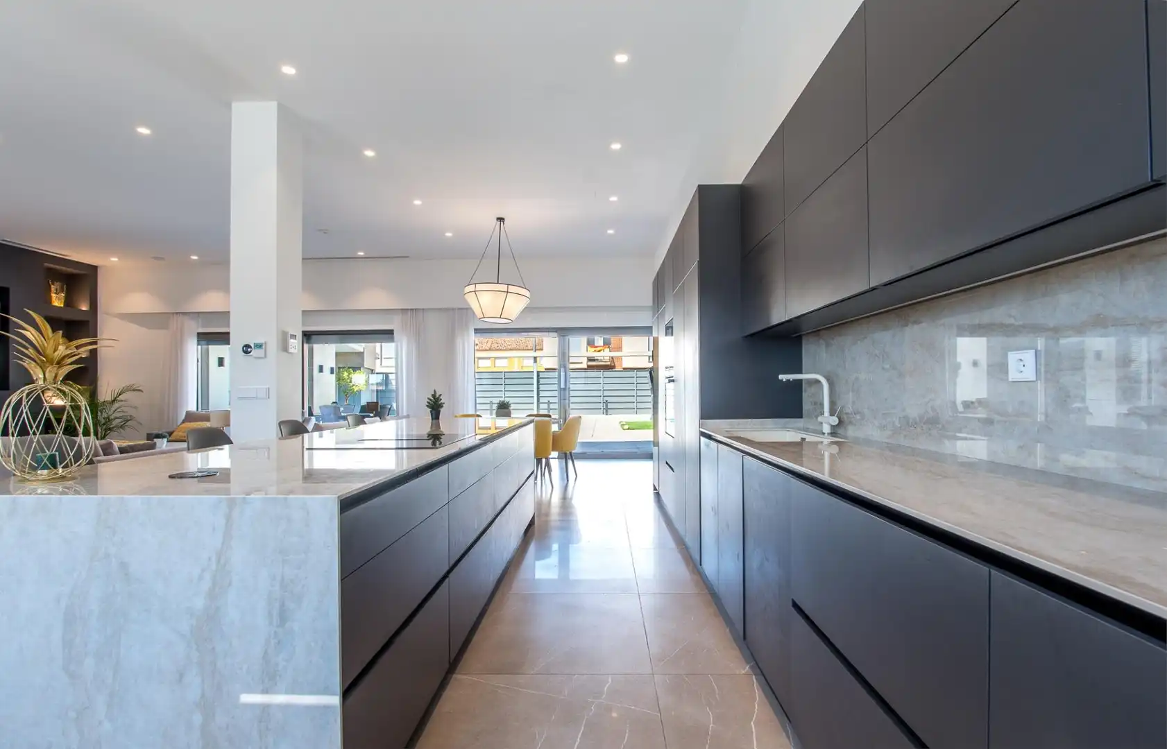 Cocina de Casa o chalet en venta en Murcia con Aire acondicionado, Calefacción y Jardín privado