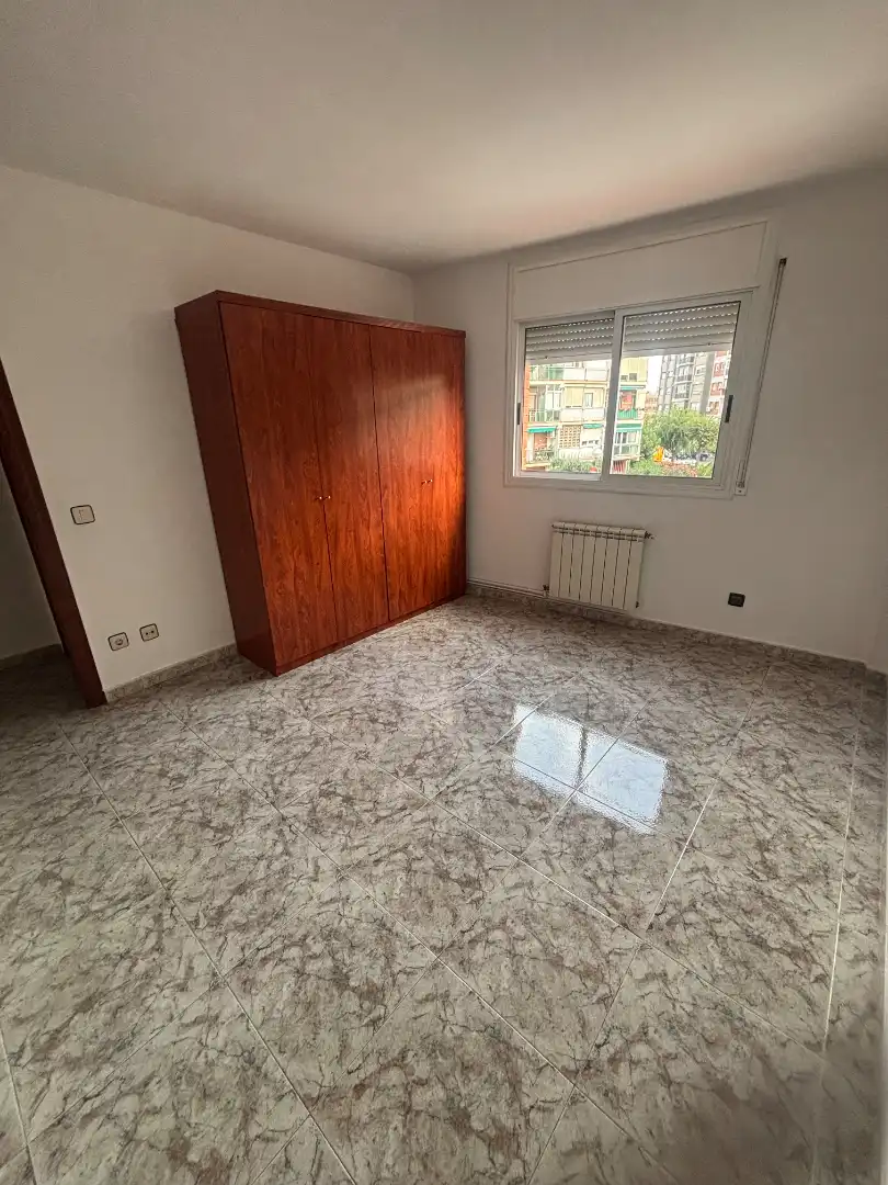 Habitación de Piso en venta en Tarragona con Calefacción y Terraza