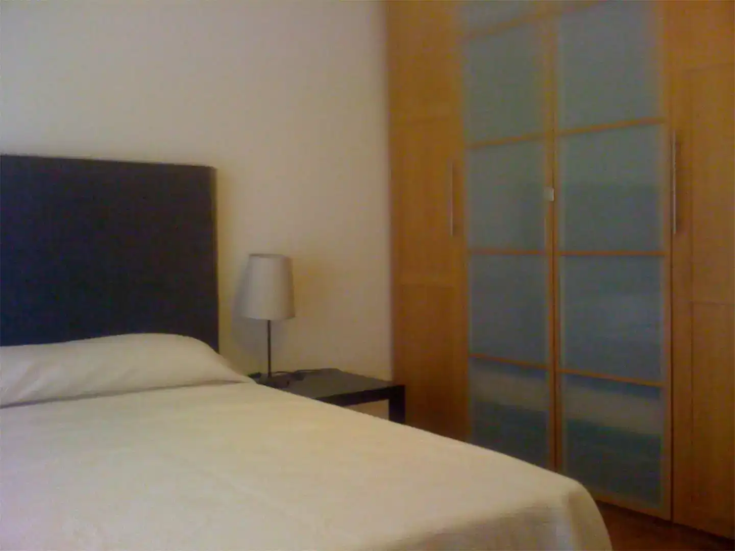 Schlafzimmer von Wohnung zur Miete in Avda. Federico Garcia Lorca - Nueva Estación Autobuses