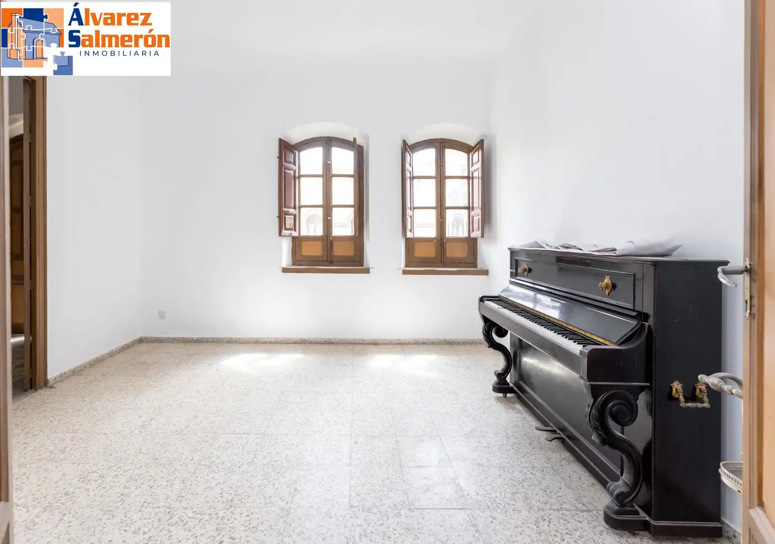 Apartament amb ascensor en venda a Calle  Gran Vía de Colón, imagen 13