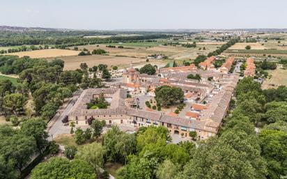Vista exterior de Casa o xalet en venda en Aranjuez amb Aire condicionat, Calefacció i Jardí privat