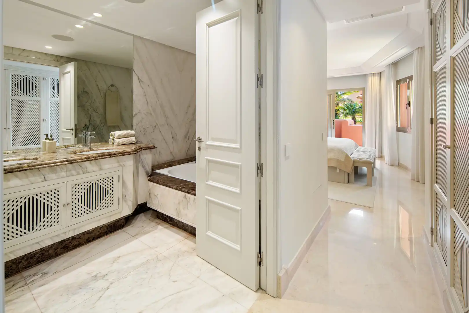 Penthouse mit Pool zum Verkauf in Río Real - Los Monteros, imagen 21