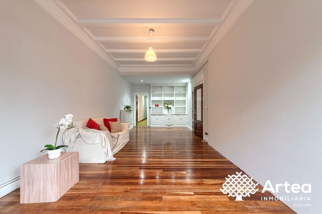 Living room of Flat for sale in Bilbao   with Heating