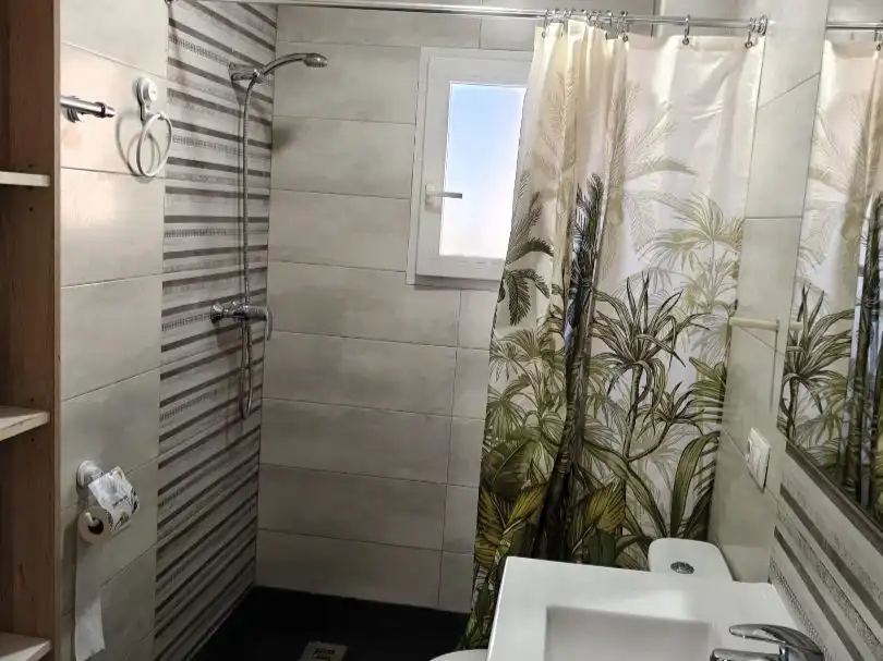 Bathroom of Flat for rent in  Albacete Capital  with Air Conditioner