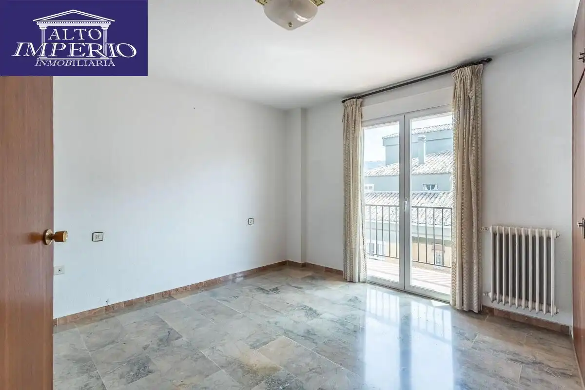 Piso con ascensor en venta en Calle MARQUES DE MONDEJAR, imagen 12