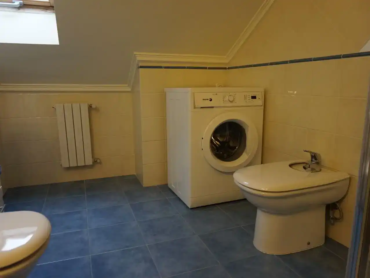 Bany de Apartament de lloguer en Universidad