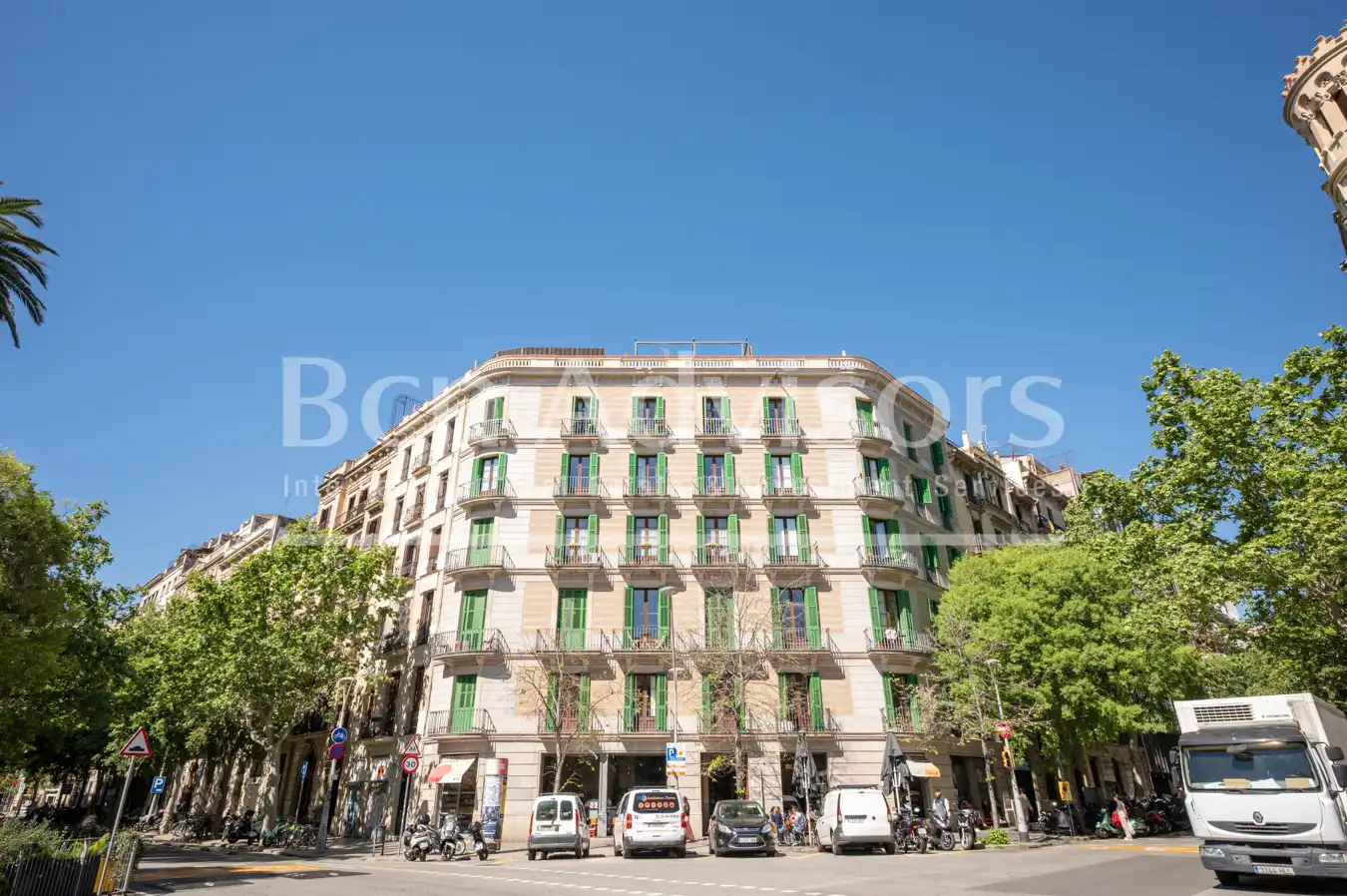 Vista exterior de Ático en venta en Barcelona con Aire acondicionado, Calefacción y Parquet