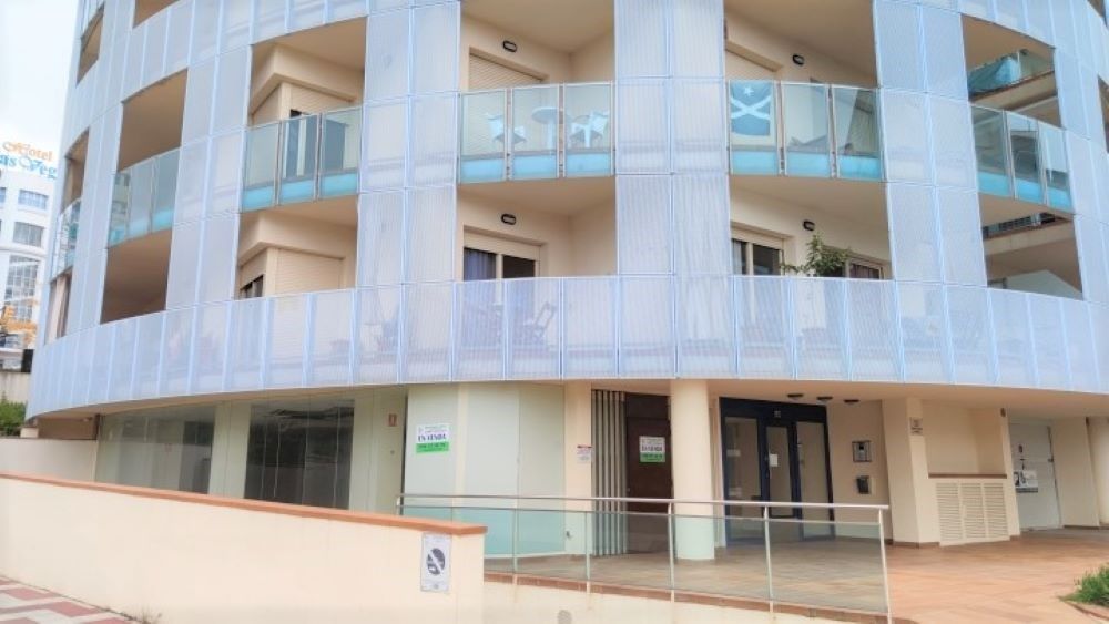 Vista exterior de Oficina en venda en Calella