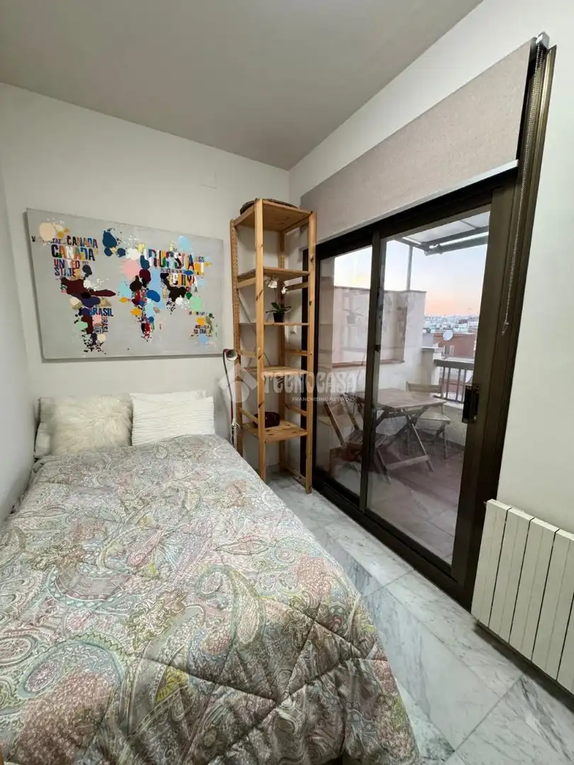 Terraza de Piso en venta en L'Hospitalet de Llobregat con Terraza