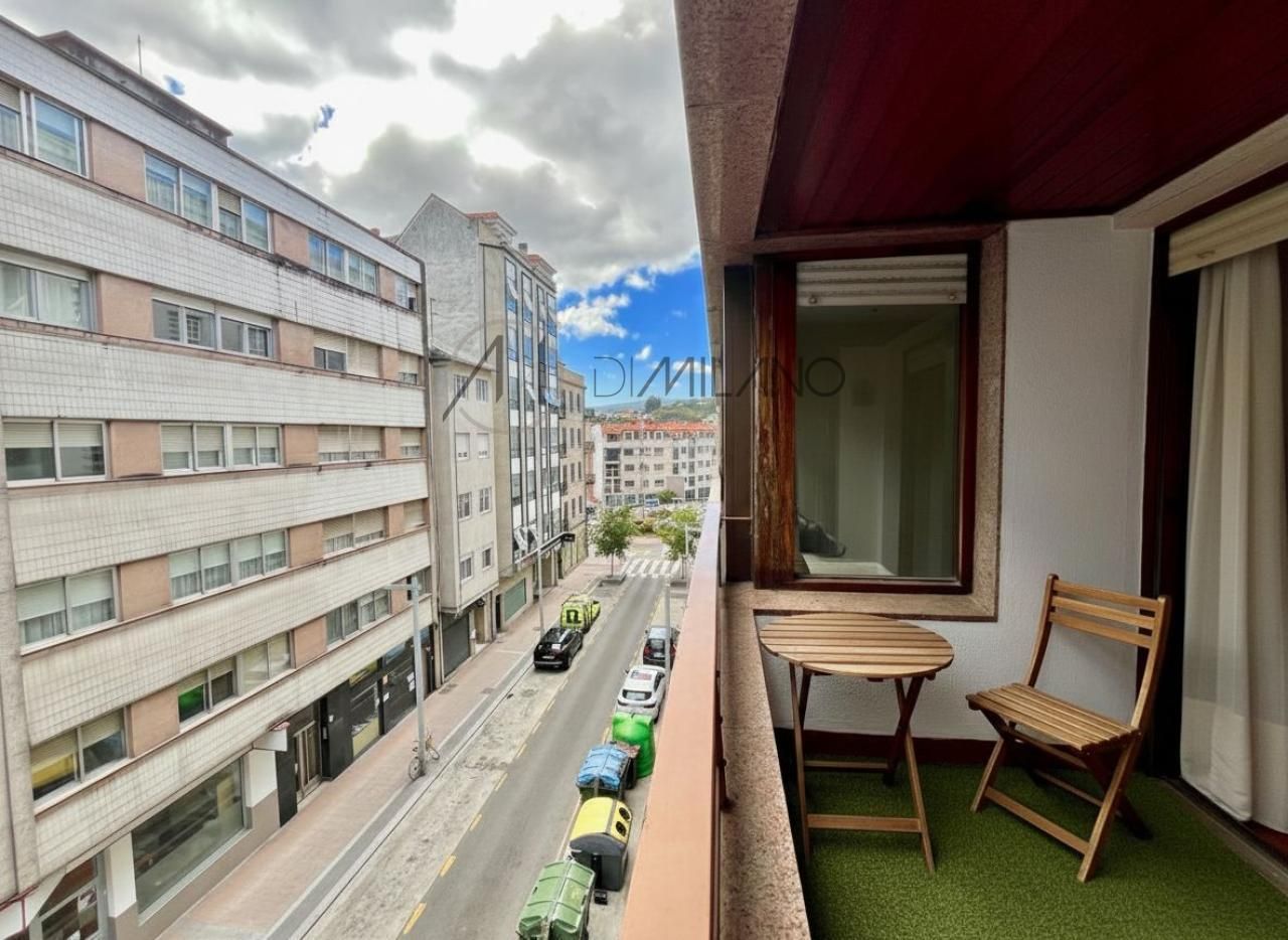 Exterior view of Flat for sale in Pontevedra Capital   with Terrace